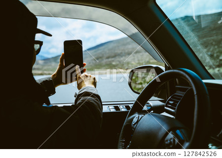 Trip on high elevation mountains 127842526