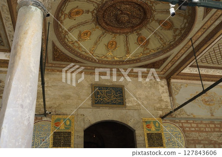 Interior of the Treasury, Topkapi Palace, Istanbul, Turkey 127843606