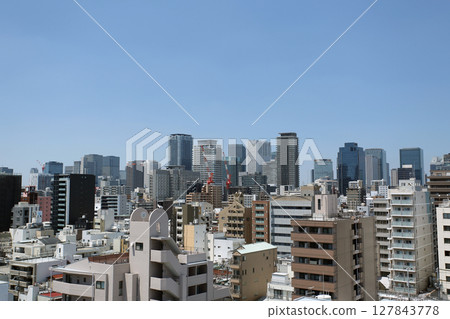 從大阪市北區天神橋6丁目鳥瞰梅田的建築物 從大阪市北區天神橋6丁目鳥瞰梅田的建築物 127843778