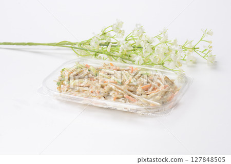 牛蒡沙拉 127848505