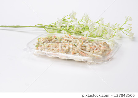 牛蒡沙拉 127848506