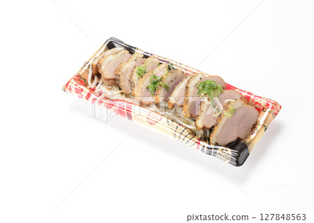 Duck pastrami 127848563