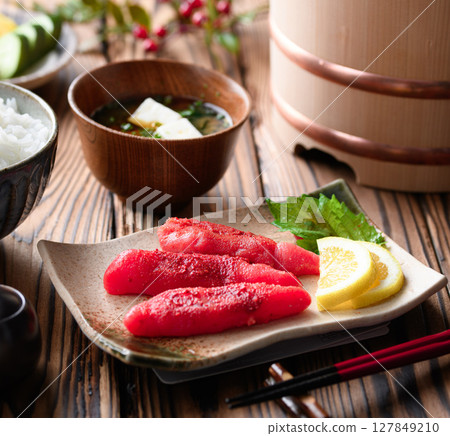 Mentaiko Shiitake 127849210
