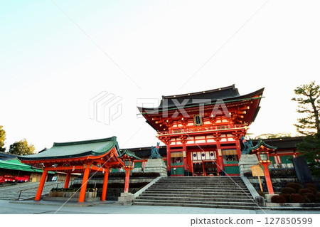 Kyoto Prefecture, Fushimi Inari Taisha Shrine Tower Gate & Chozuya, Fukakusa Yabunouchicho, Fushimi Ward, Kyoto City, February 2022 127850599