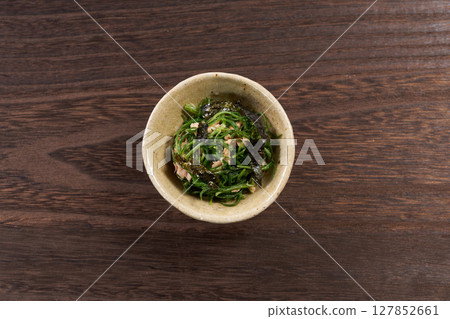 Image of hijiki with tuna Image of hijiki with tuna 127852661