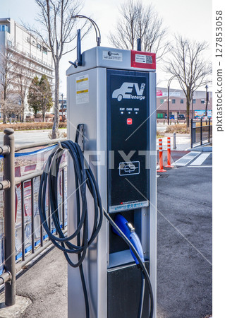電動車充電站 127853058