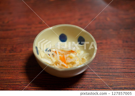 生須 127857005
