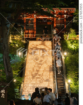 草津溫泉湯畑溫泉(光泉寺三門下)燭光活動 草津溫泉湯畑溫泉(光泉寺三門下)燭光活動 127857055