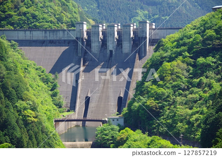View of Tomisato Dam from Sarutobi Observation Square, Shikokuchuo City, Ehime Prefecture 127857219