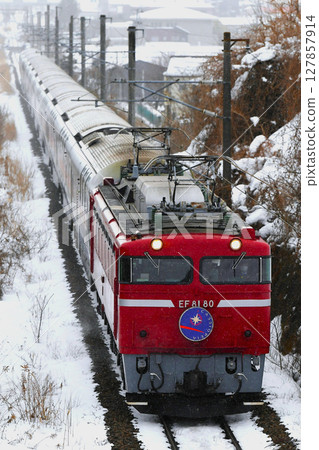 臥舖特快“Cassiopea”東北本線 127857914