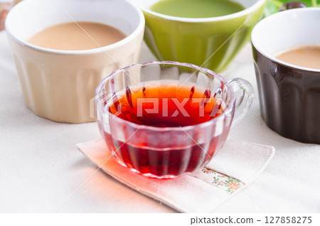 熱的路易波士茶 熱的路易波士茶 127858275