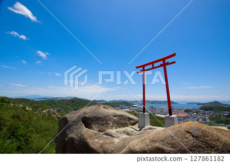 "Torii Gate in the Sky" Kannonji Temple "Torii Gate in the Sky" Kannonji Temple 127861182