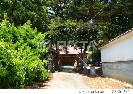 Hachiman Shrine in Takaku, Kamiashi-cho, Aizuwakamatsu City, Fukushima Prefecture Hachiman Shrine in Takaku, Kamiashi-cho, Aizuwakamatsu City, Fukushima Prefecture 127861235