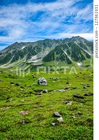 The lush greenery and dynamic topography of Mt. Tateyama The lush greenery and dynamic topography of Mt. Tateyama 127861931
