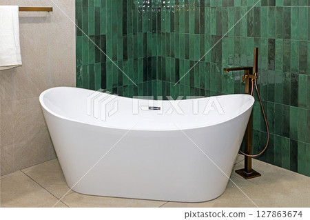 Bathtub in luxury bathroom Bathtub in luxury bathroom 127863674