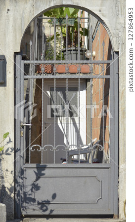 metal gate of the private house 127864953