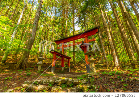 Himuro Shrine, Fujikawa Town, Yamanashi Prefecture Himuro Shrine, Fujikawa Town, Yamanashi Prefecture 127866555