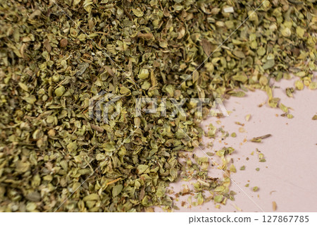 Oregano Seasoning Macro Close-Up. Herbal Kitchen Background. 127867785