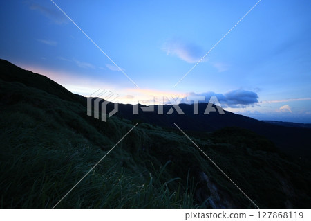 Yangmingshan 127868119