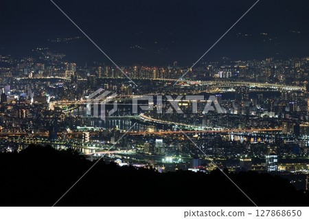 台北夜景 台北夜景 127868650