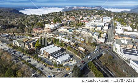 The town of Katoomba and Jamison Valley in the Blue Mountains in Australia 127870251