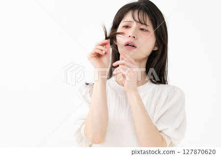 Women who care about hair Women who care about hair 127870620