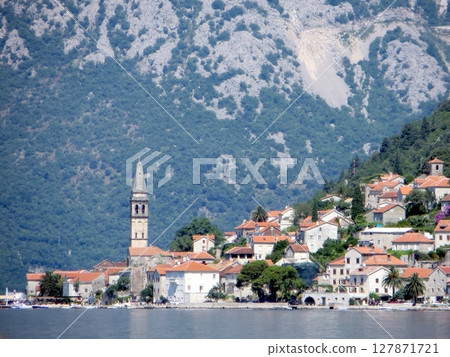 Breathtaking View of Viskovic Palace and Perast Along the Stunning Boka Kotorska Riviera Breathtaking View of Viskovic Palace and Perast Along the Stunning Boka Kotorska Riviera 127871721