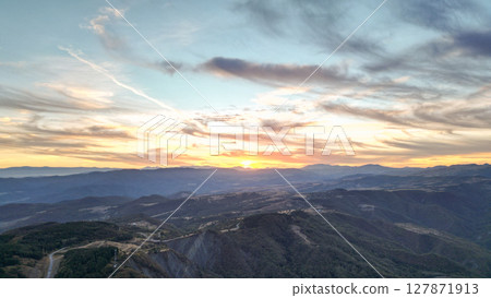 Panoramic view of an incredible sunset in the mountains Panoramic view of an incredible sunset in the mountains 127871913