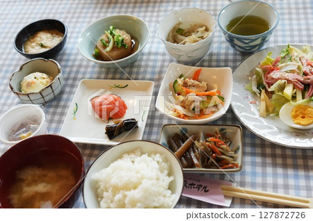 Japanese set meal Japanese set meal 127872726