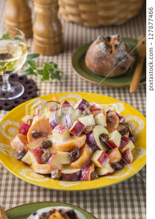 蘋果柿子優格沙拉 127877466