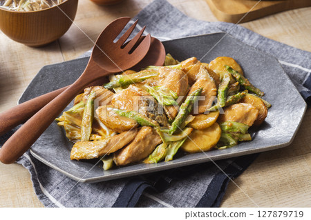 烤三文魚陳 烤三文魚陳 127879719