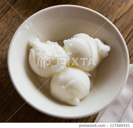 Lemon sorbet Lemon sorbet 127880581