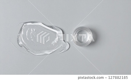 透明凝膠質地與小玻璃容器 127882185