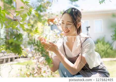 做園藝的女性 127882405
