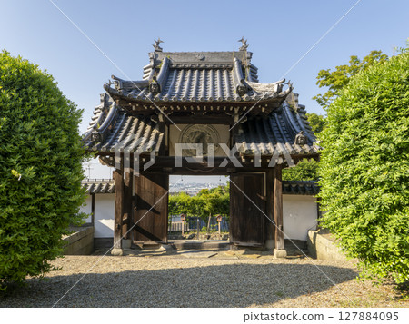 從寺內望去的大光寺山門 127884095