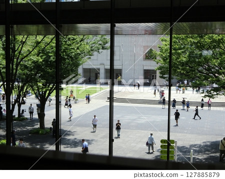 The view from the shopping mall 127885879
