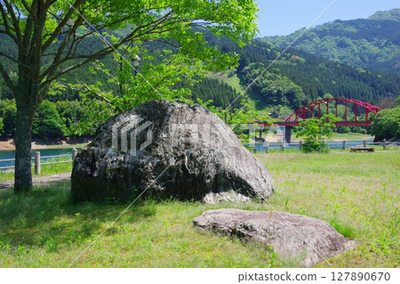 愛媛縣四國中央市金佐湖畔公園 127890670