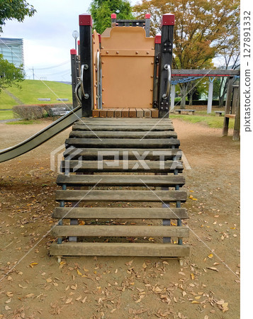 Park playset 127891332