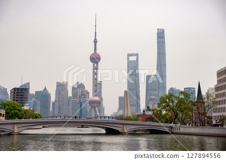 上海的街道 上海的街道 127894556