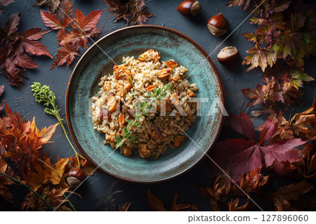 Enjoy the taste of autumn with chestnut rice and autumn leaves 127896060