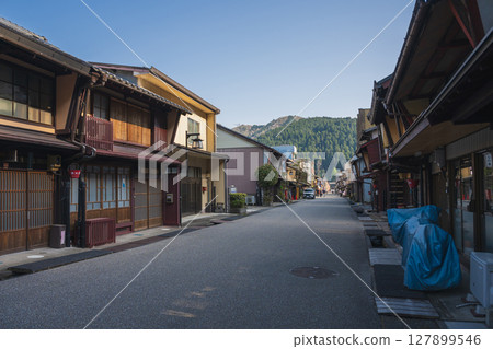 岐阜縣上八幡街道 岐阜縣上八幡街道 127899546