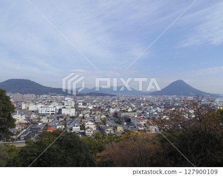 香川縣丸龜市的街道 127900109