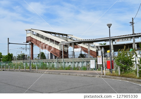 Ishihama Station on the Taketoyo Line (Aichi Prefecture) 127905330