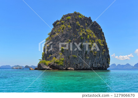 Picturesque rocks in El Nido, Palawan island, Philippines Picturesque rocks in El Nido, Palawan island, Philippines 127906670