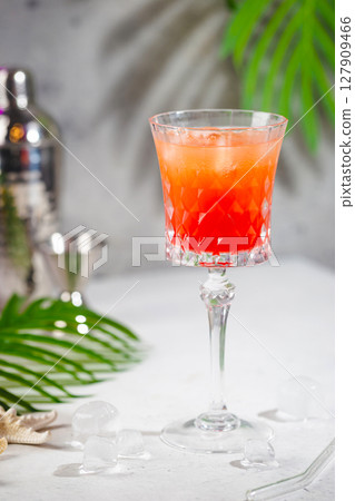 Tequila Sunrise cocktail Tequila Sunrise cocktail 127909466