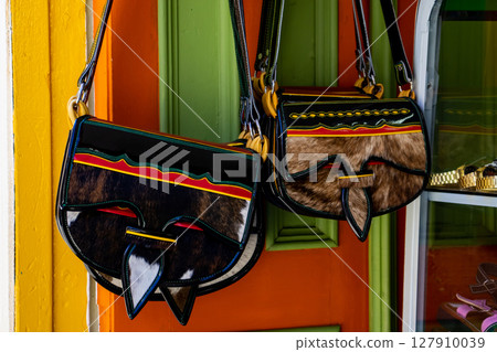Colombian traditional leather satchel from the Antioquia Region called Carriel 127910039