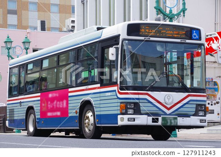 路線巴士：八戶市內運行的八戶市巴士 127911243