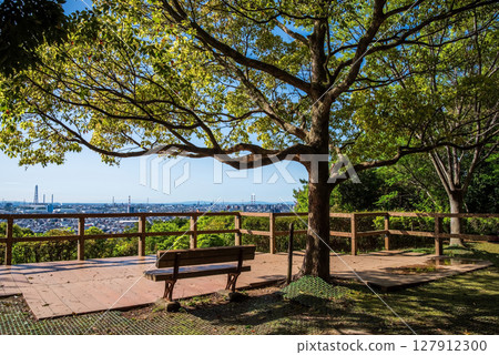 從樽坂公園和宇都山綠色展望台眺望四日市市 127912300