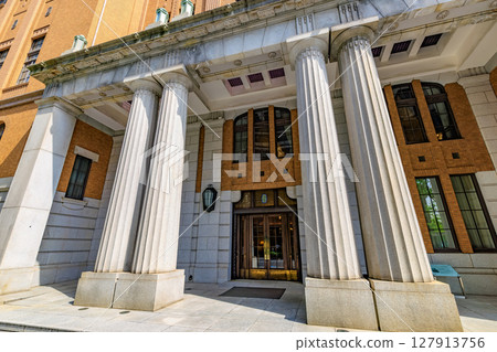 Tokyo Chiyoda-ku Marunouchi cityscape Japan Industry Club Building and Mitsubishi UFJ Trust and Banking Corporation Head Office 127913756