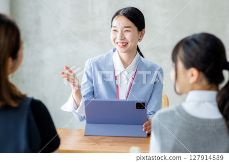 三方面試學校 127914889
